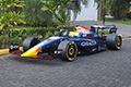 formula 1 simulator show car
